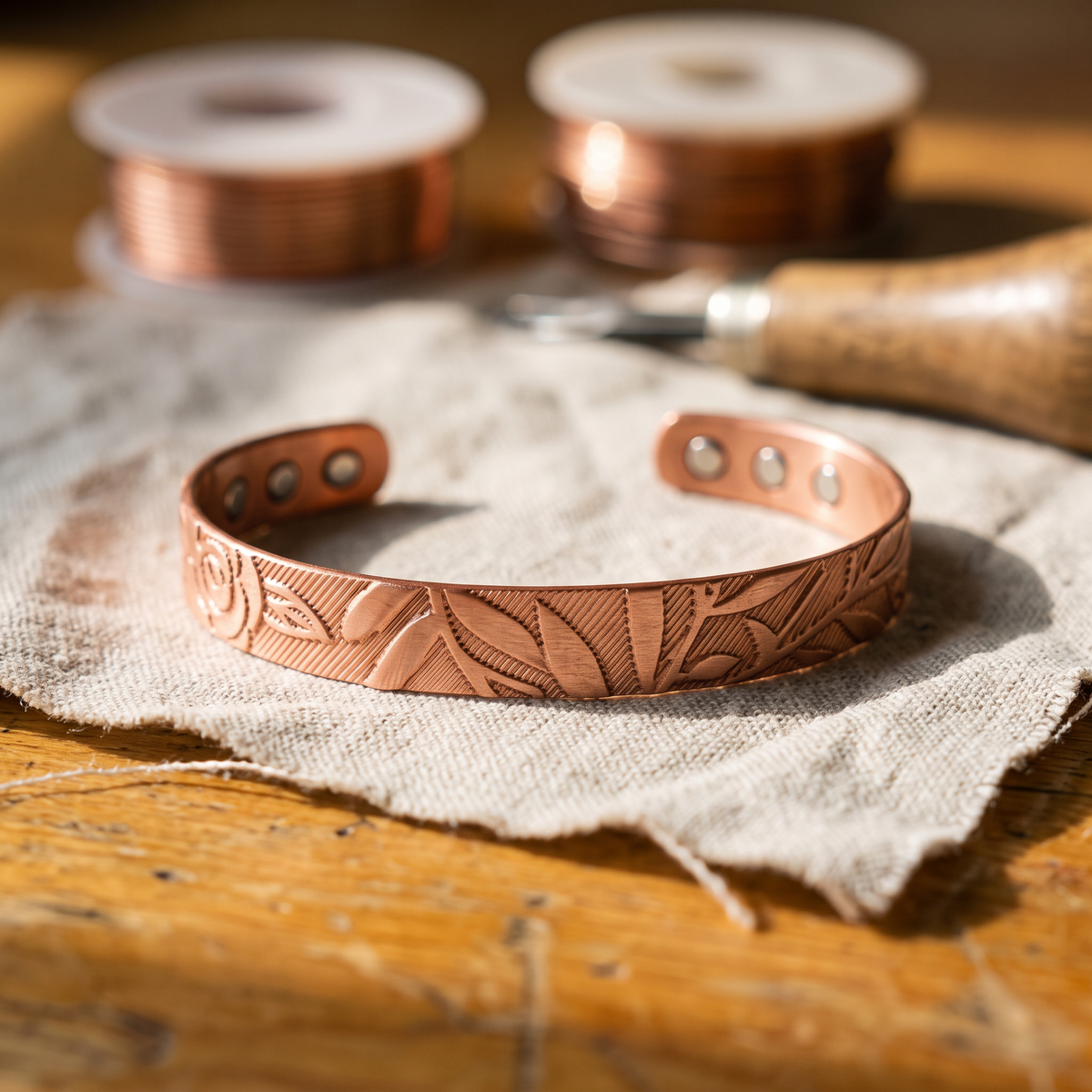 Grove-Kupferarmband von Maria & Sandra